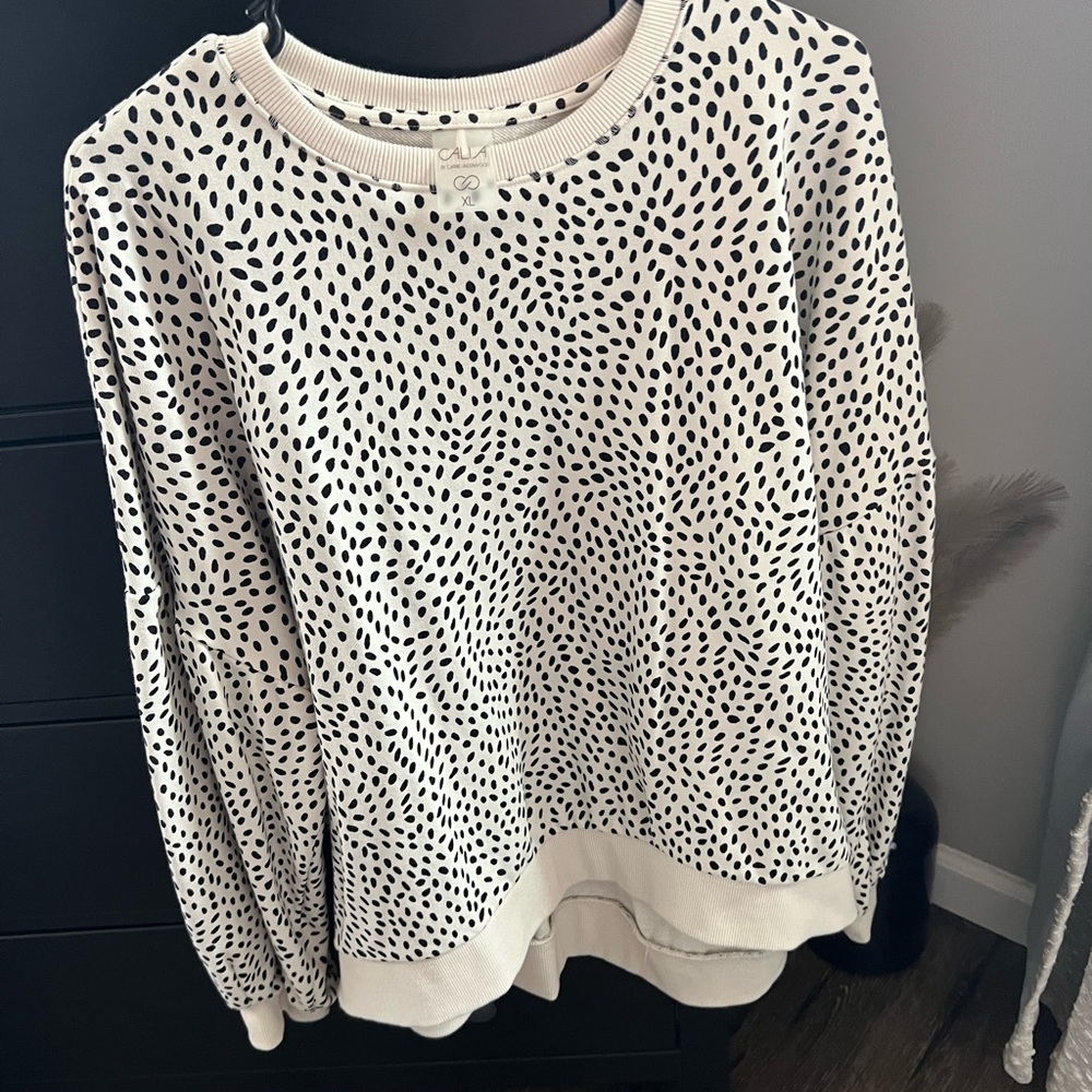 Calia by Carrie Underwood Crewneck